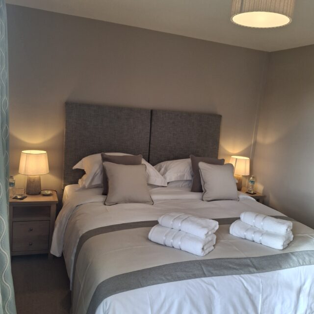 https://thecrowninn.pub/wp-content/uploads/2026/10/20261010_101425-640x640.jpg